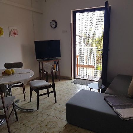 Apartment Ute マリ・ロシニュ エクステリア 写真