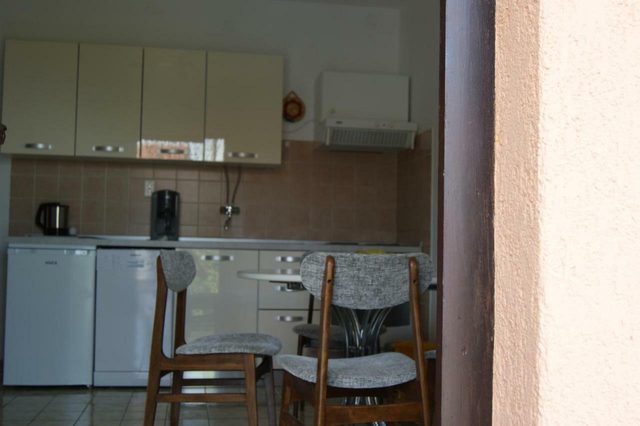 Apartment Ute マリ・ロシニュ エクステリア 写真